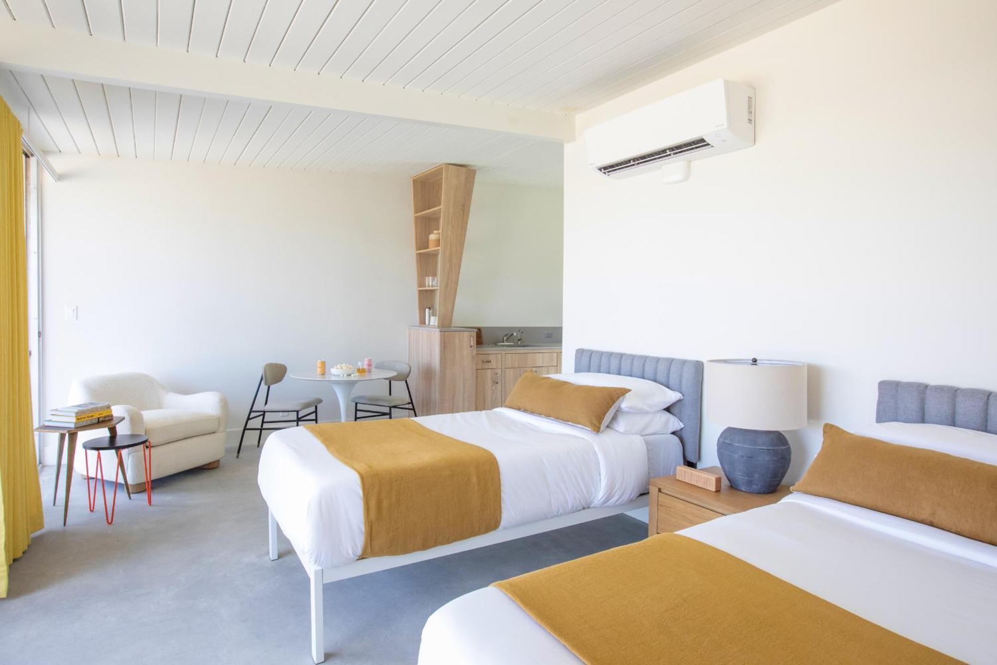The Bungalows By Homestead Modern Joshua Tree Værelse billede