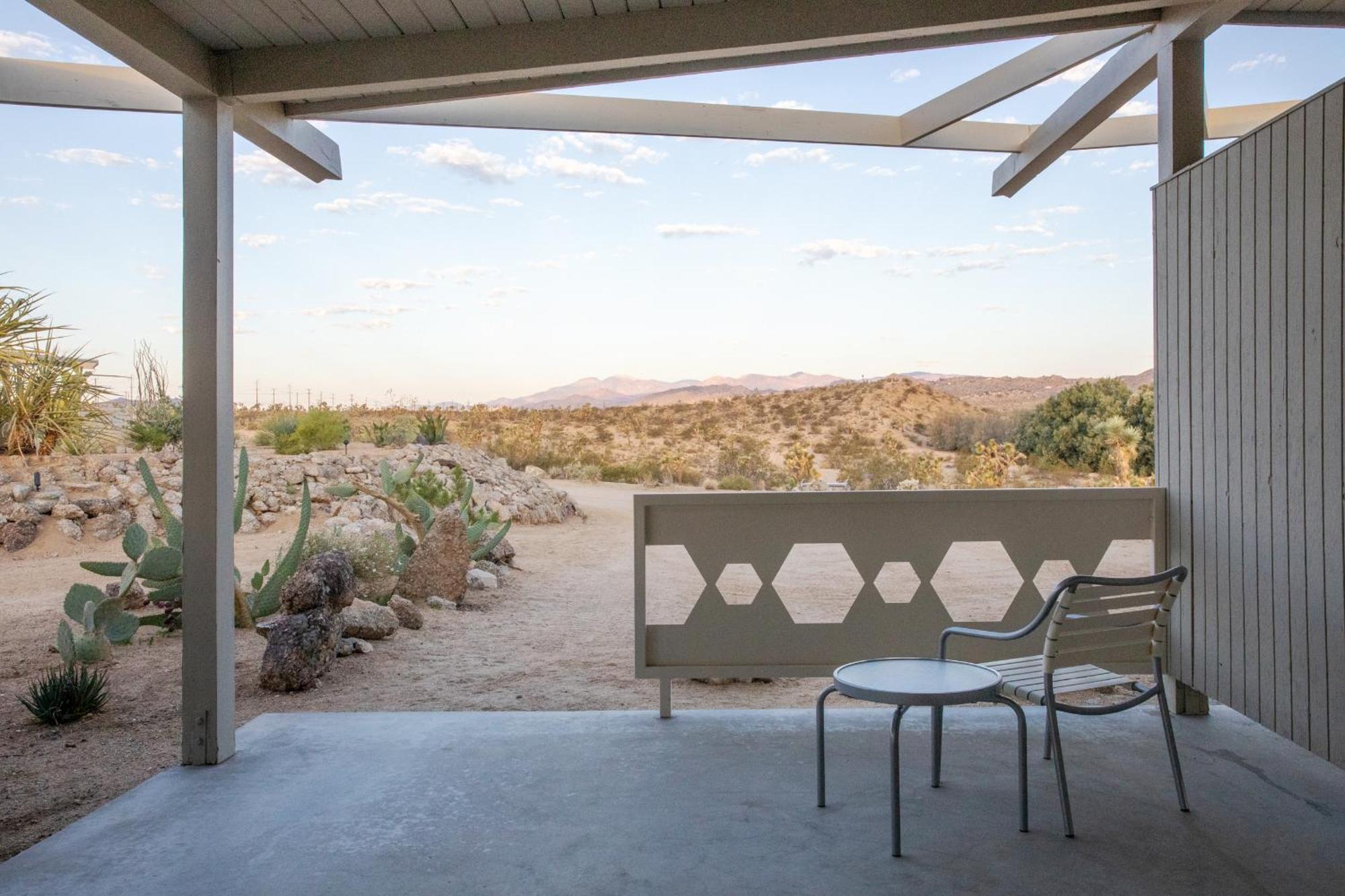 The Bungalows By Homestead Modern Joshua Tree Værelse billede